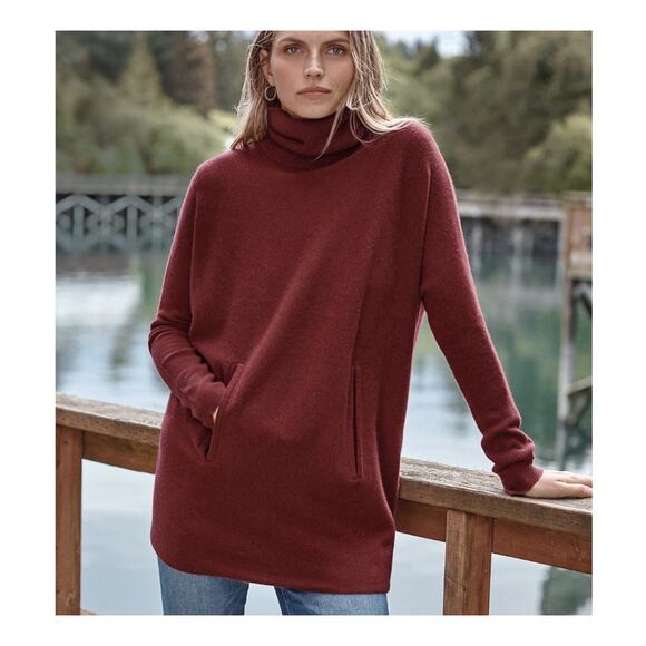 Garnet Hill Oversized Turtleneck Sweater Size S Maroon Goji Berry Wool Cashmere - Picture 1 of 15